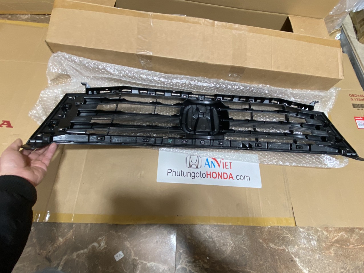 Mặt ca lăng xe Honda ACCORD 2008-2012